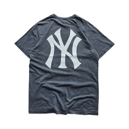 New York Yankees Majestic Tee - L