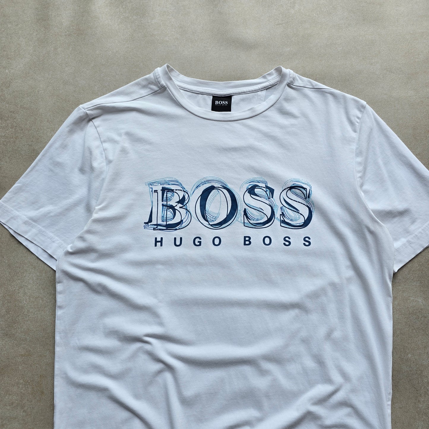 Hugo Boss Tee - S