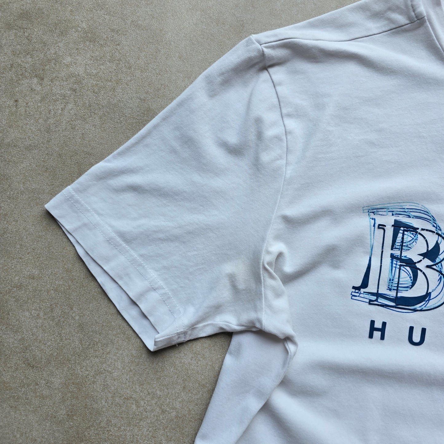 Hugo Boss Tee - S
