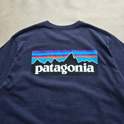 Patagonia Tee - L