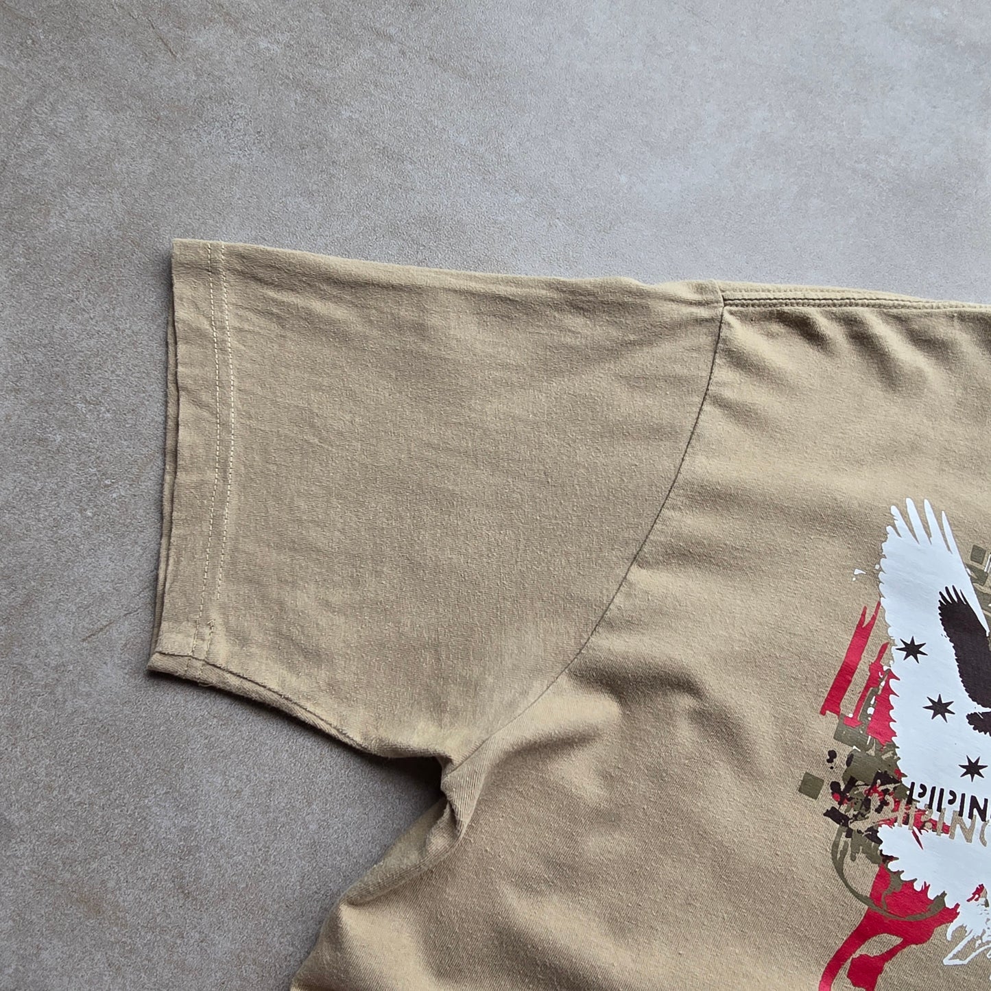 Vintage Y2K Piping Hot Tee - M