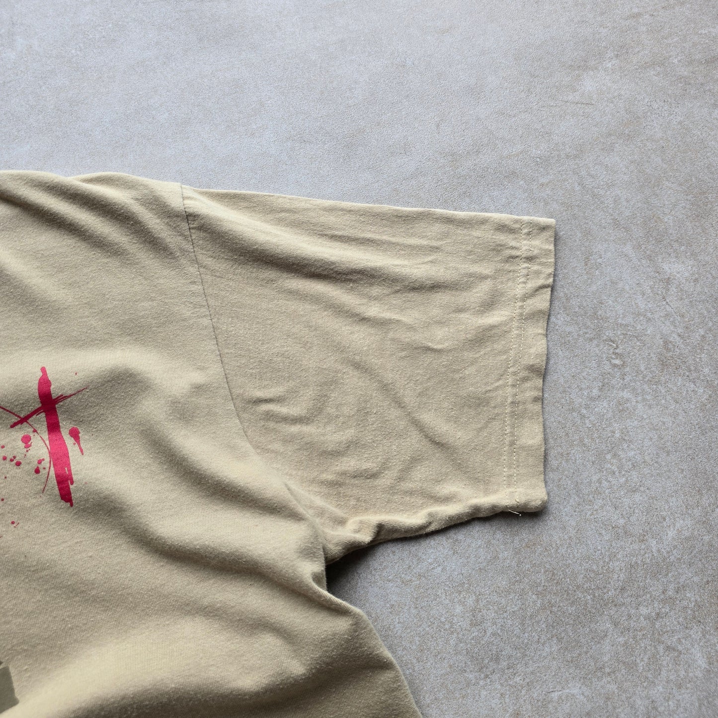 Vintage Y2K Piping Hot Tee - M
