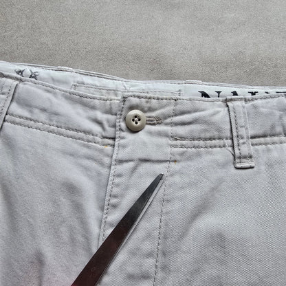 Vintage Nautica Cargo Shorts - 32