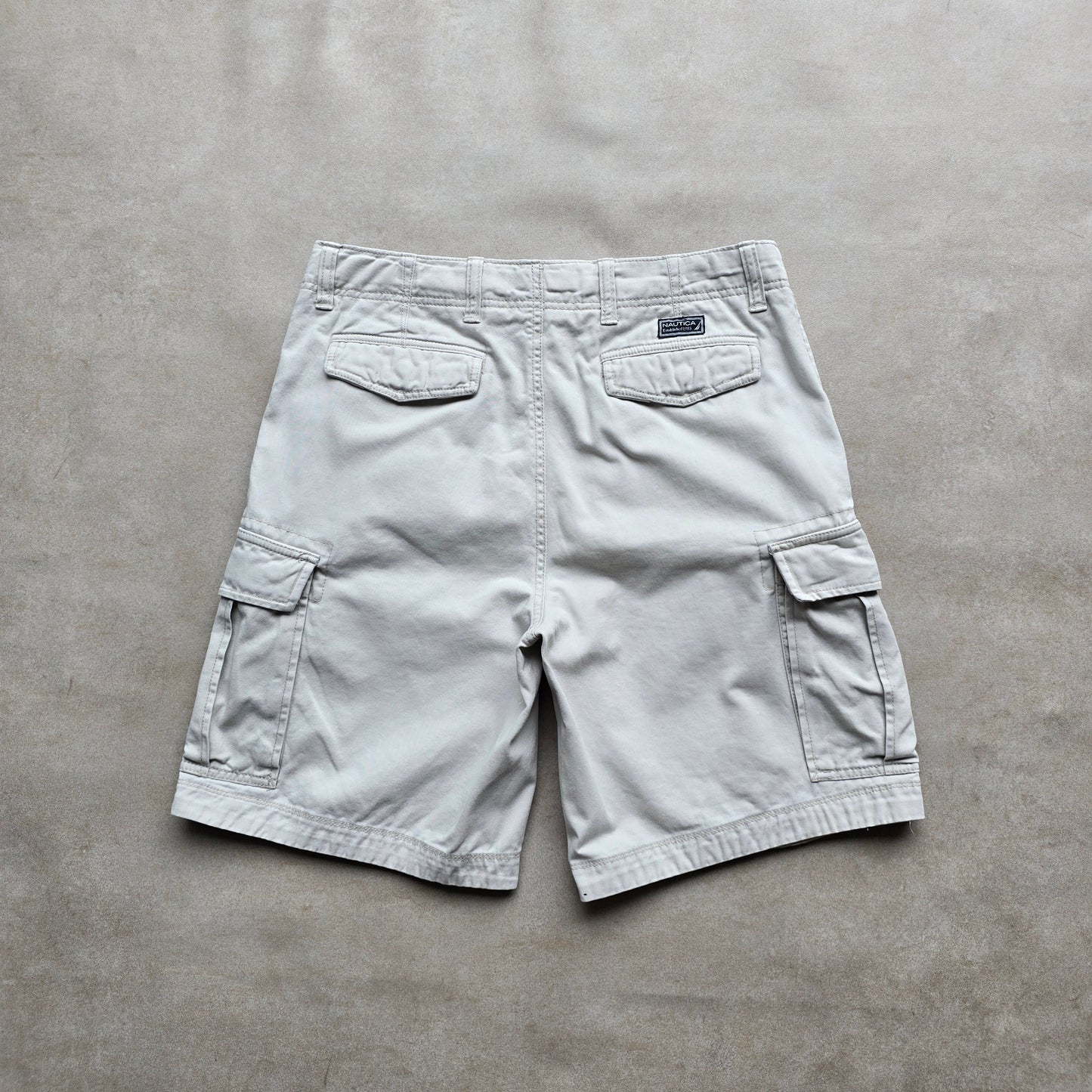Vintage Nautica Cargo Shorts - 32