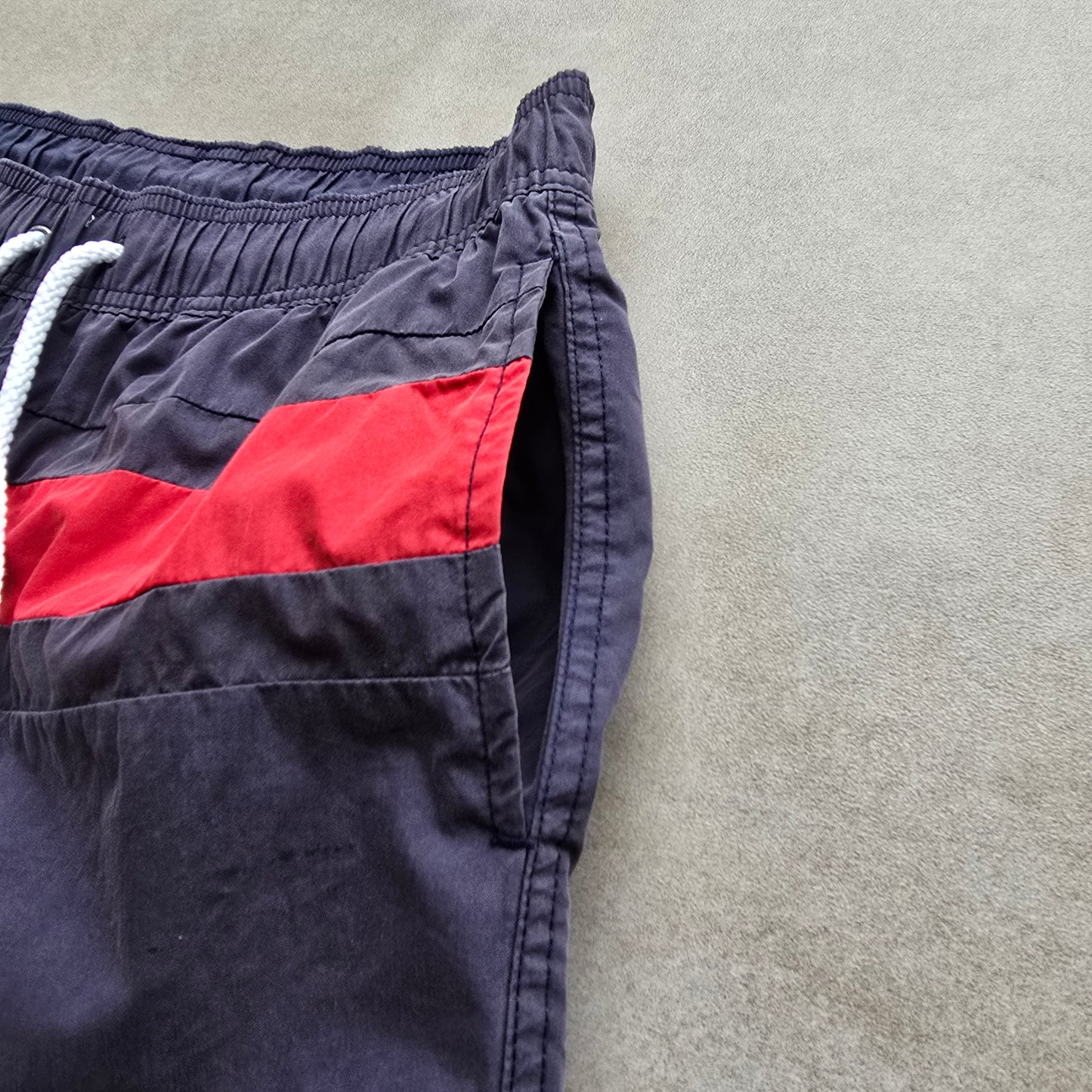 Vintage Tommy Hilfiger Board Shorts - S