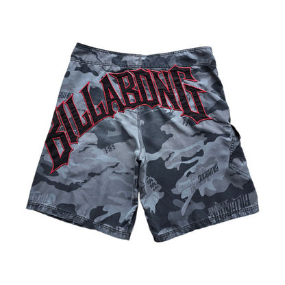 Vintage Y2K Billabong Camo Board Shorts - 38