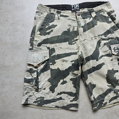 Vintage Y2K FOX Racing Camo Cargo Shorts - 32