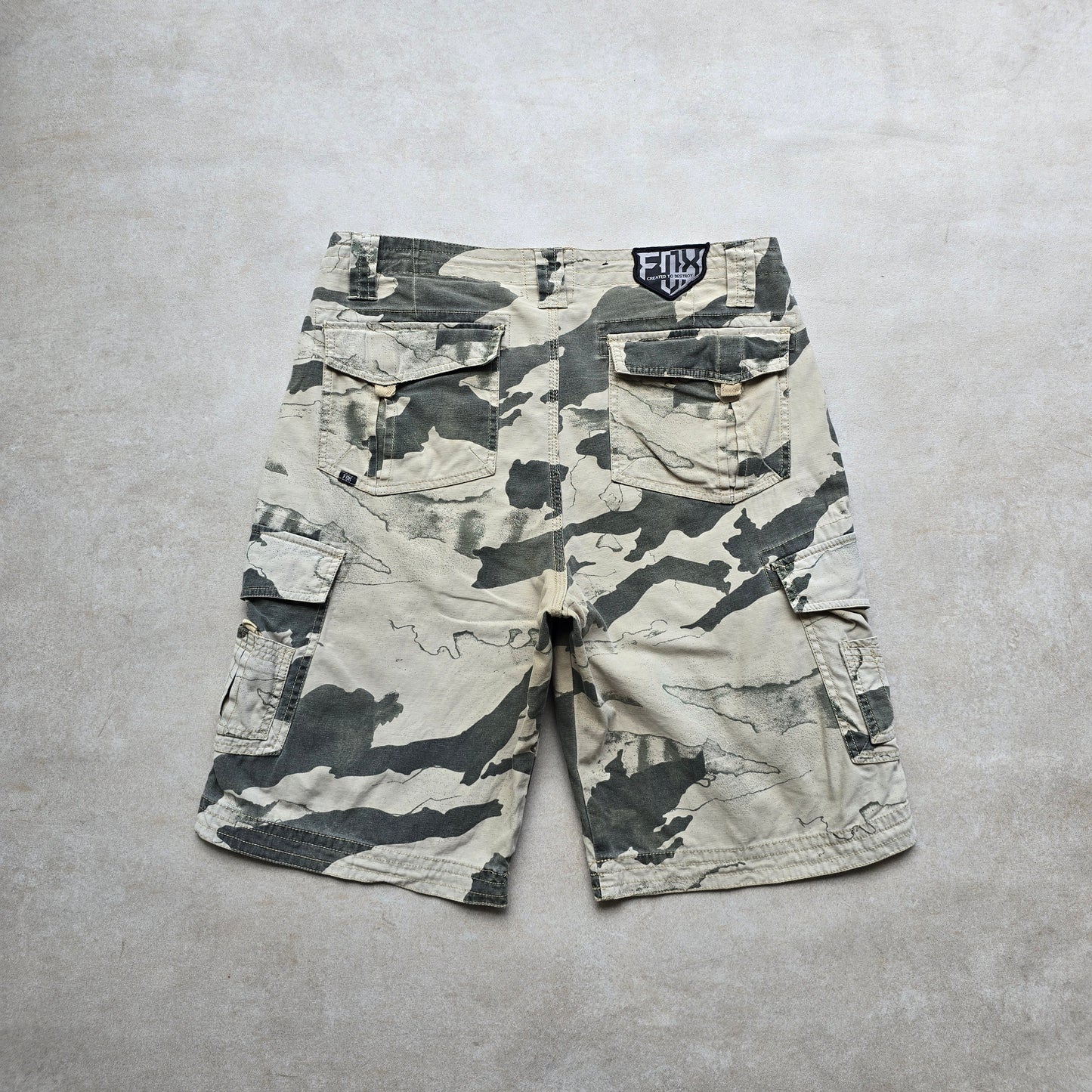 Vintage Y2K FOX Racing Camo Cargo Shorts - 32