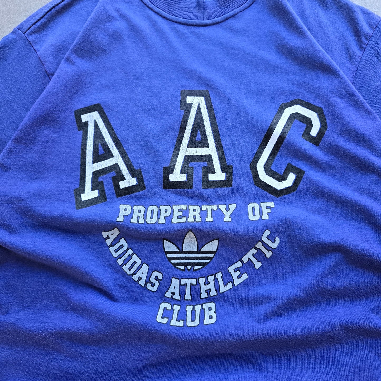Vintage Adidas Tee - M