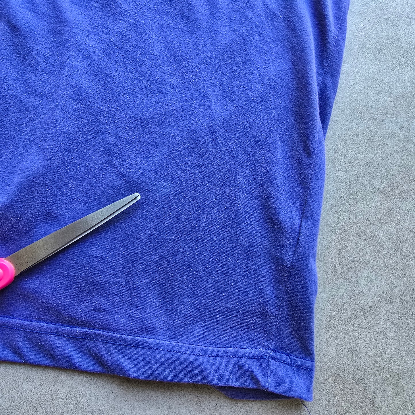 Vintage Adidas Tee - M