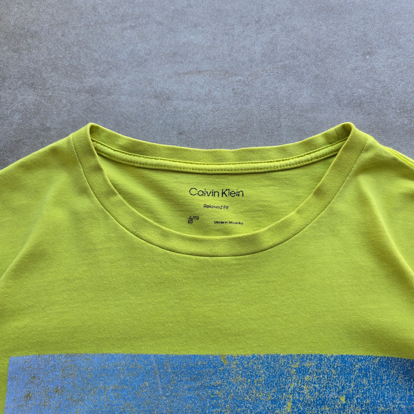 Calvin Klein Tee - XL