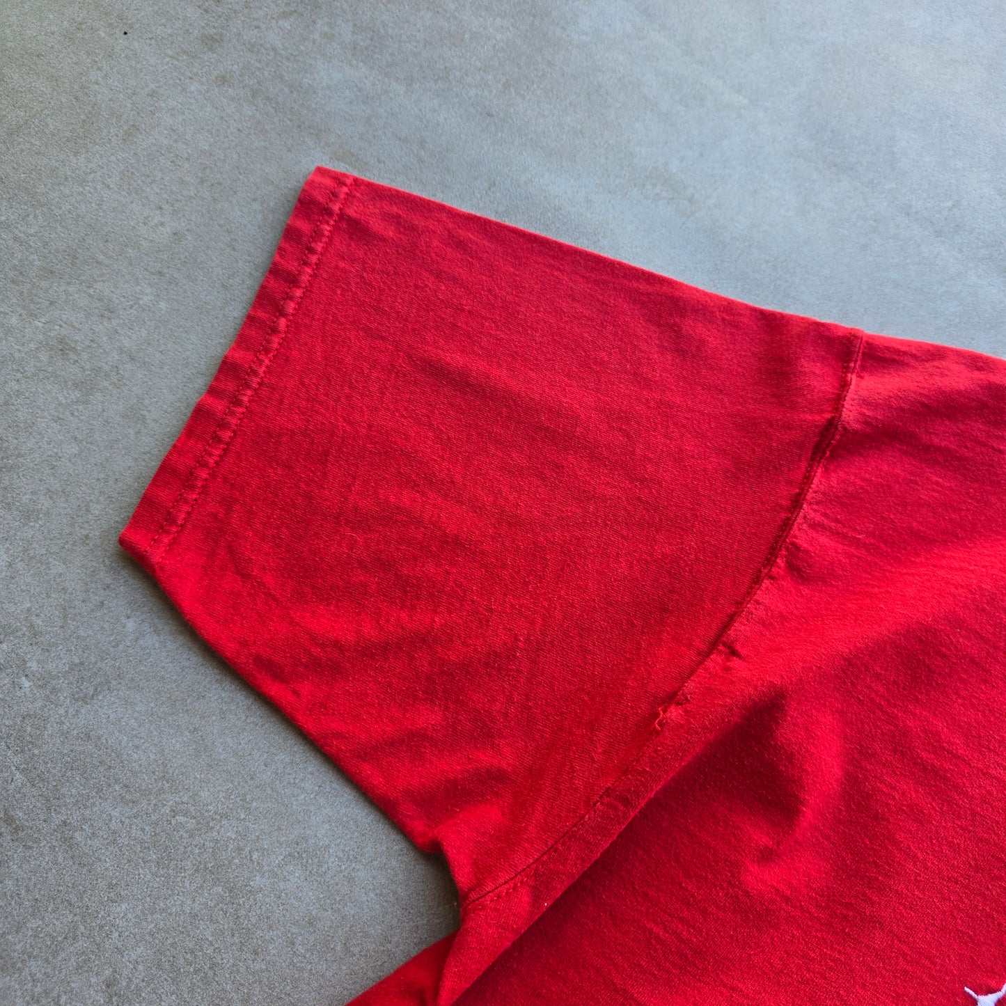 Vintage Tommy Hilfiger Tee - L