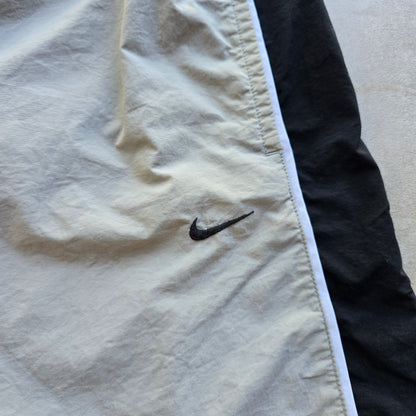 Vintage Nike Embroidered Mini Swoosh Shorts - L/XL