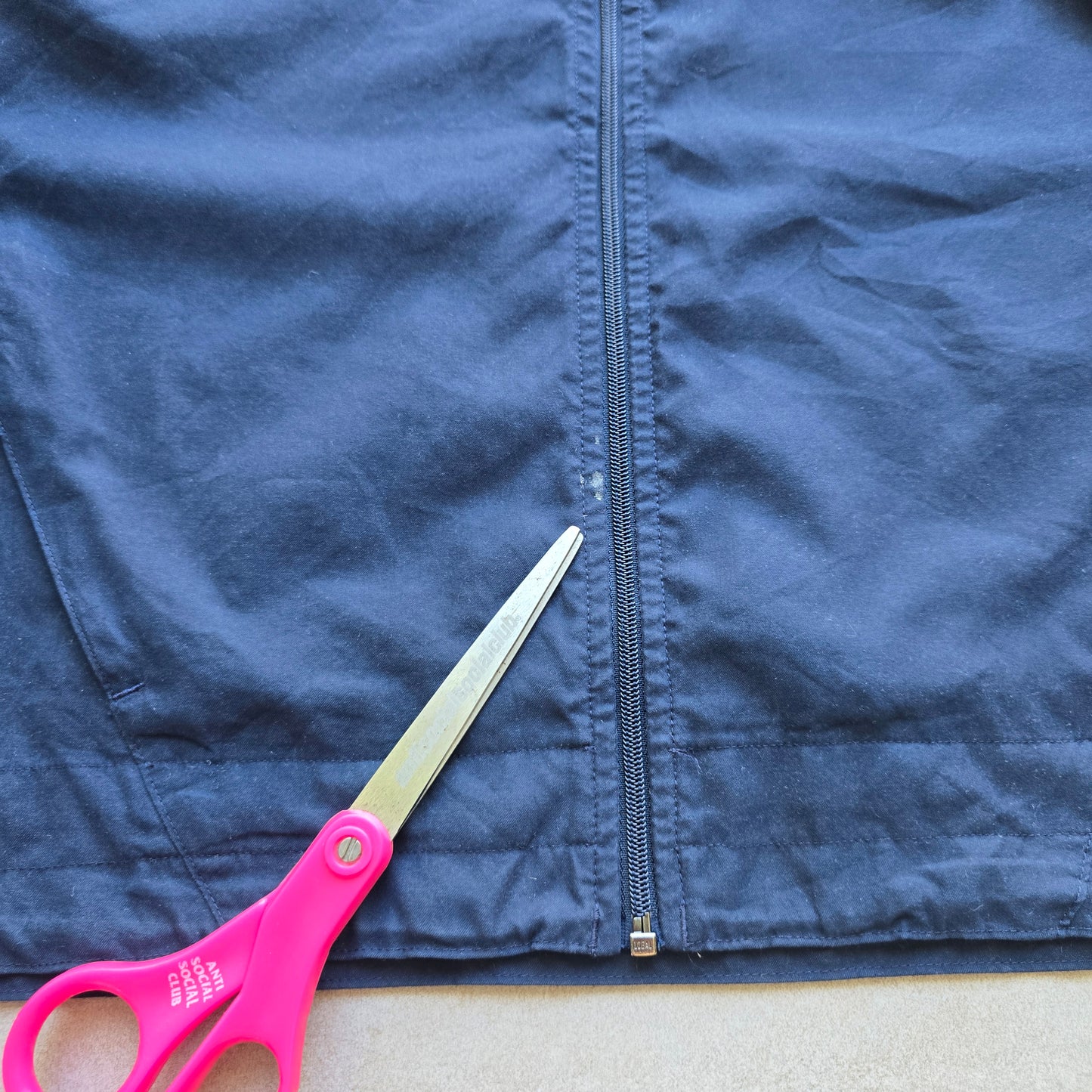 Vintage Adidas Windbreaker Jacket - WMNS L