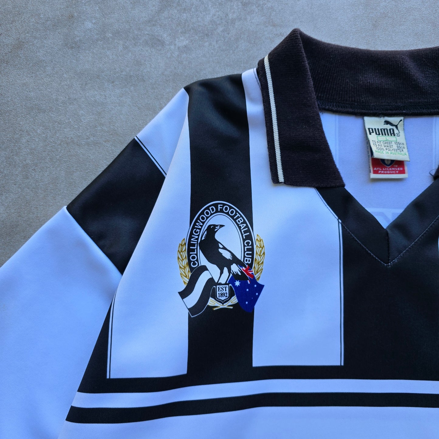 Vintage 90's Puma Collingwood AFL Jersey - L