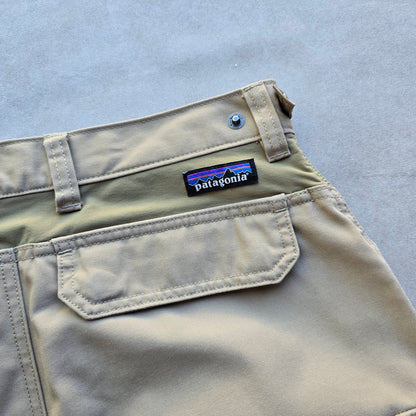Patagonia Cargo Pants - 30