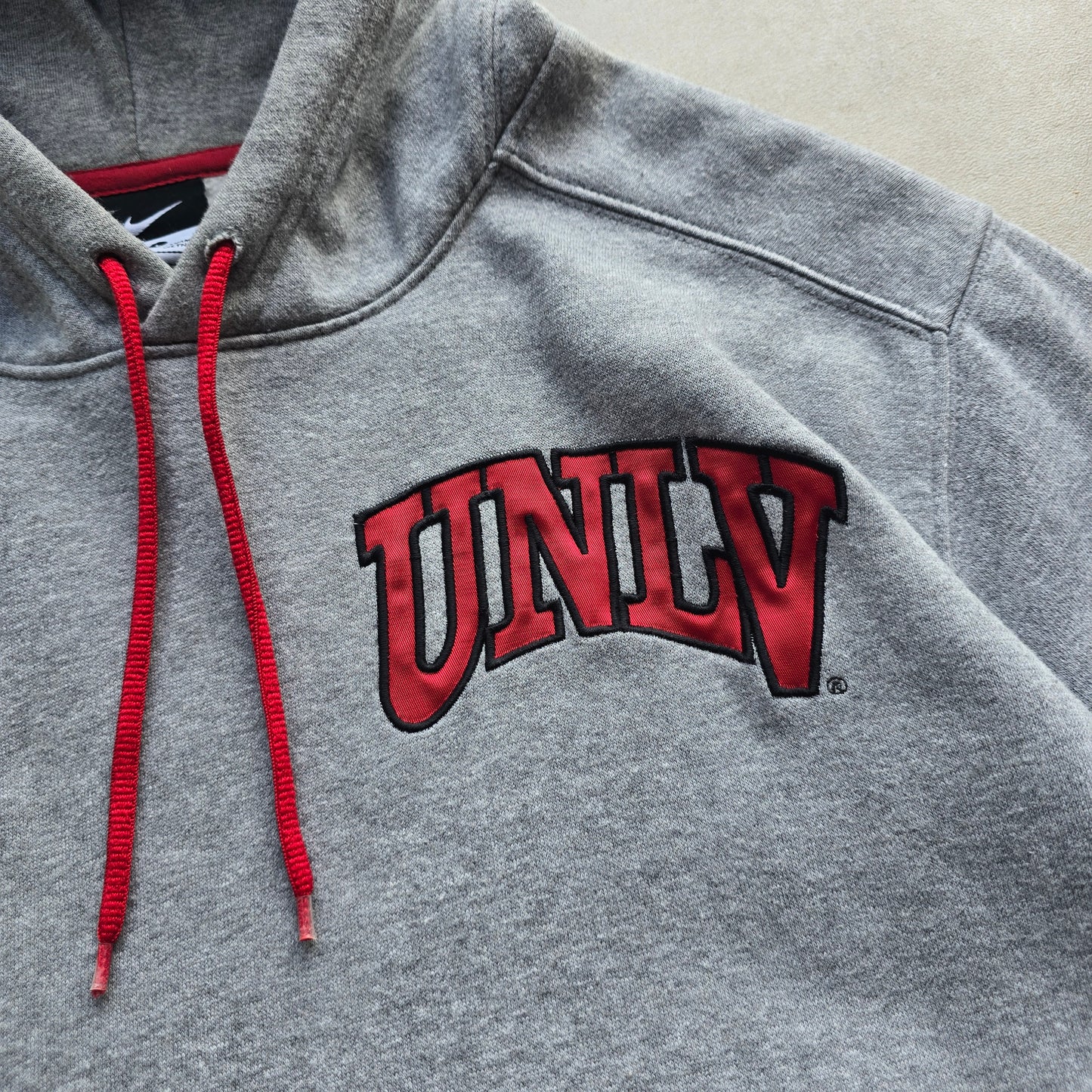 Vintage Nike UNLV University Hoodie - L