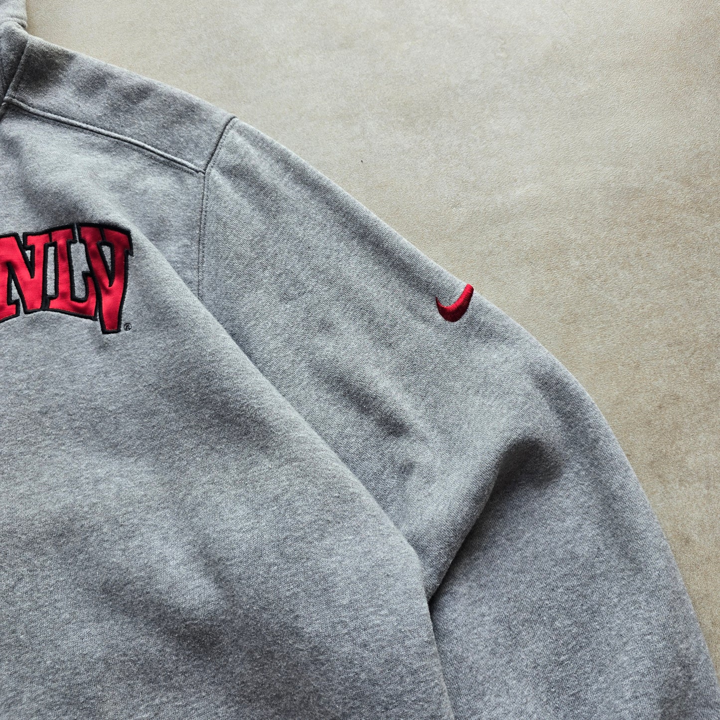 Vintage Nike UNLV University Hoodie - L