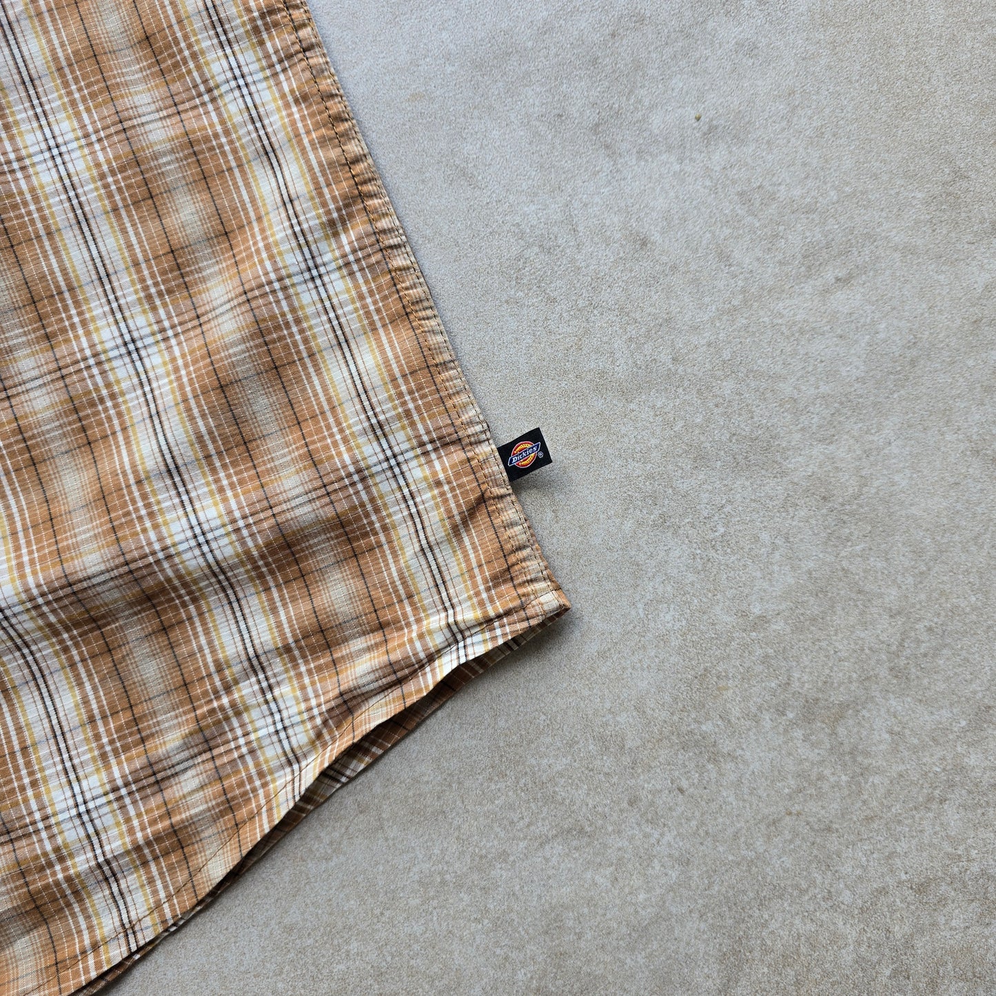 Dickies Plaid Pearl Snap Short Sleeve Shirt - L