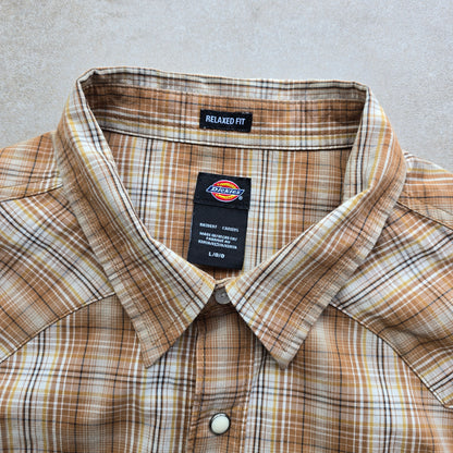 Dickies Plaid Pearl Snap Short Sleeve Shirt - L