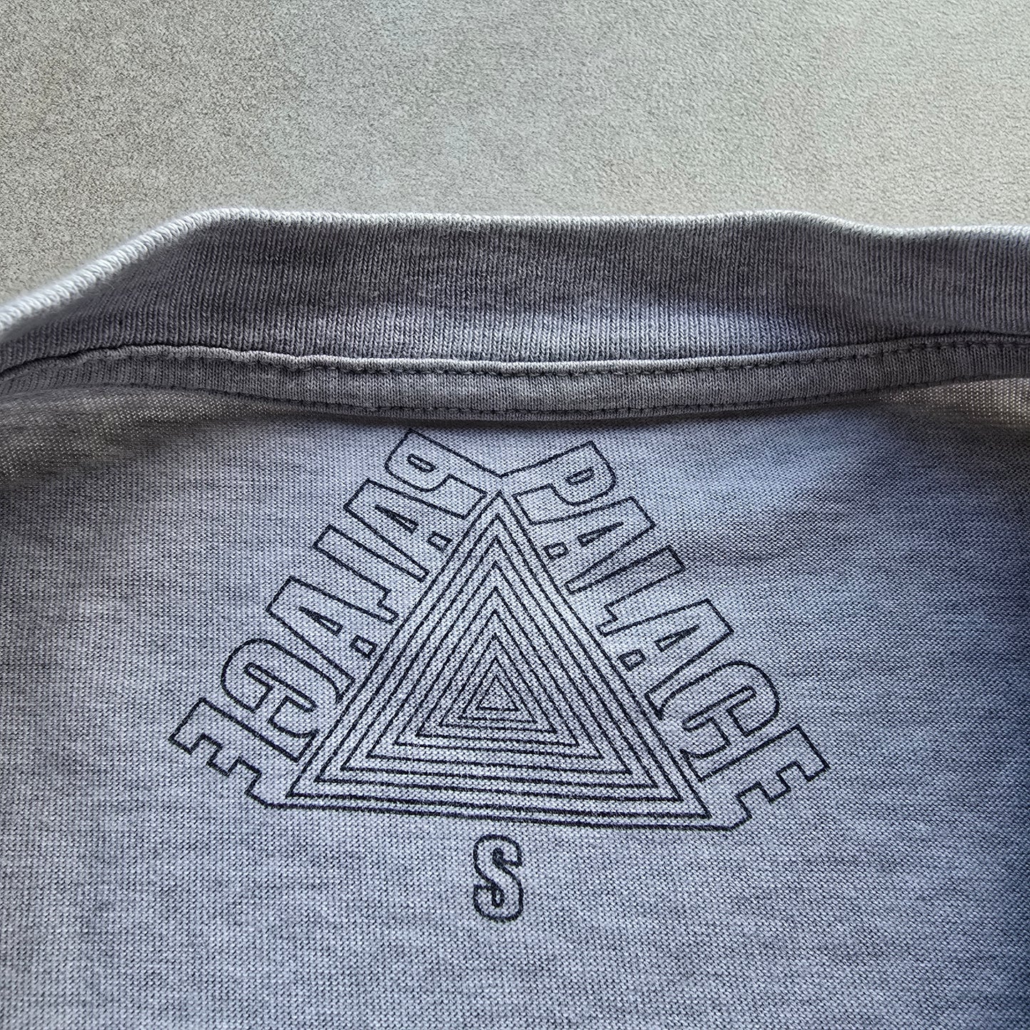 Palace Pal Sol Tee - S