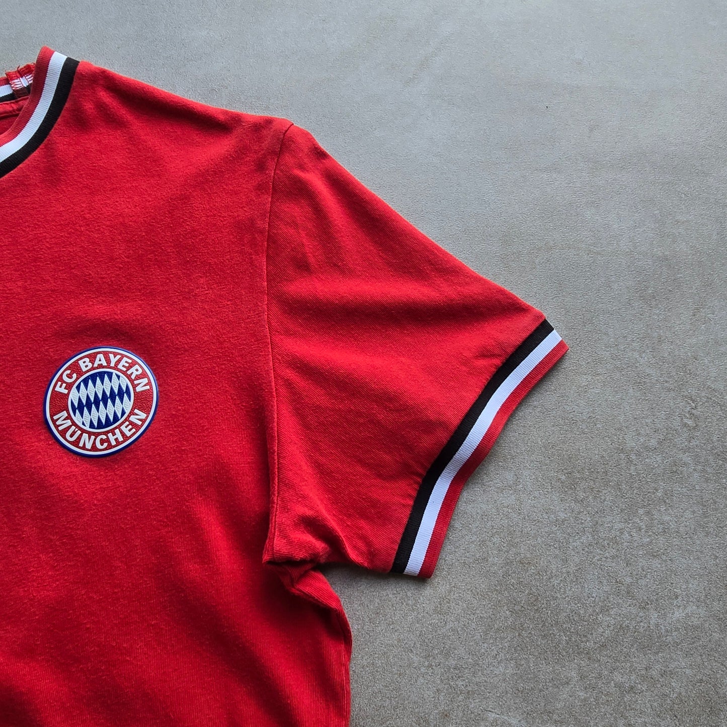 Adidas FC Bayern Munich Tee - S/M