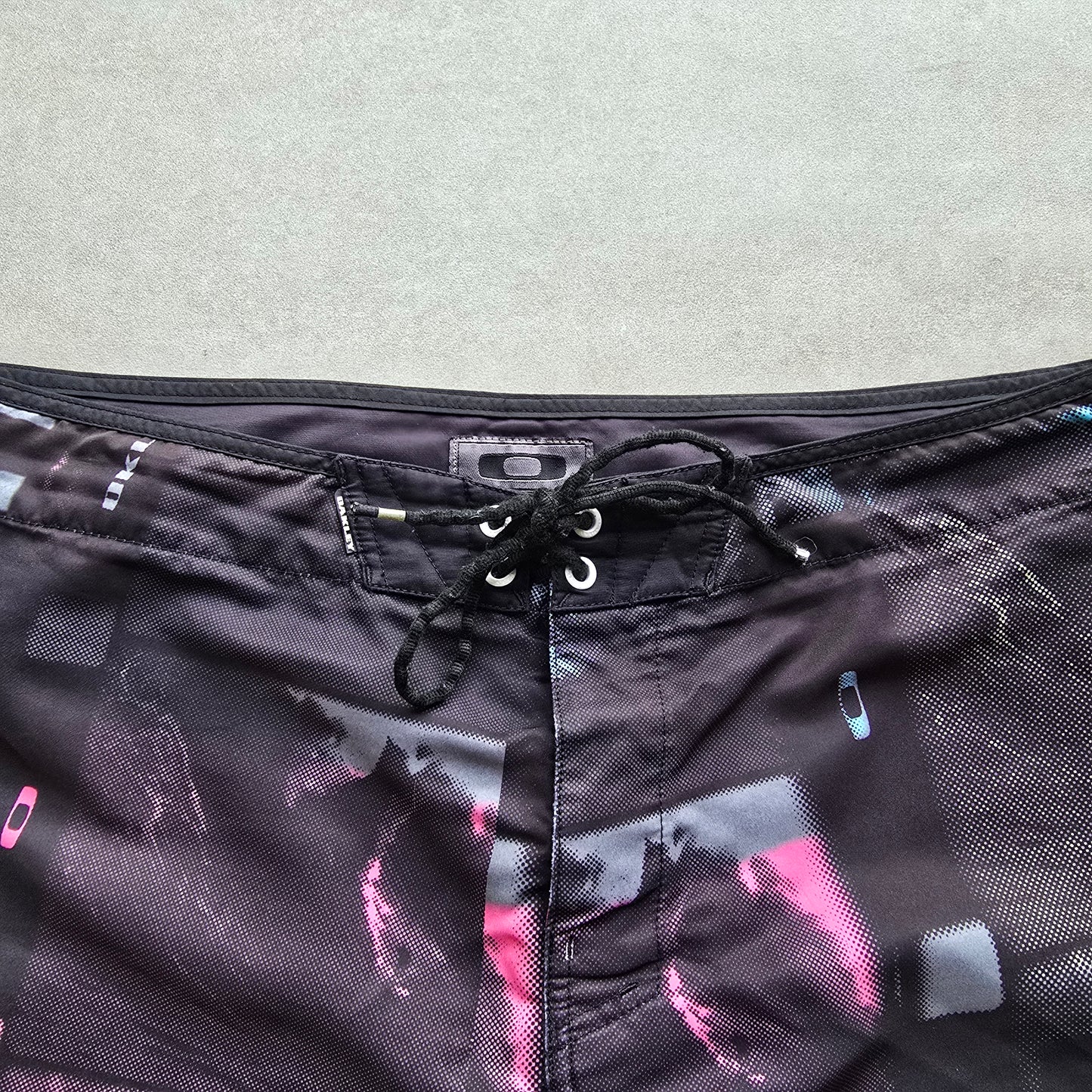 Vintage Y2K Oakley Board Shorts - 38