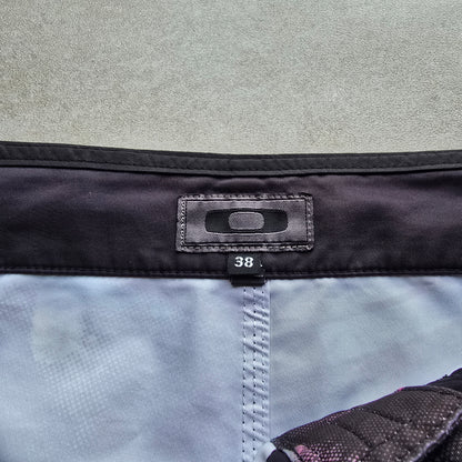 Vintage Y2K Oakley Board Shorts - 38