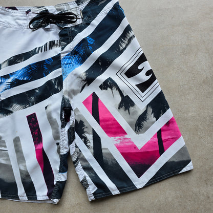 Vintage Y2K Billabong Board Shorts - 30