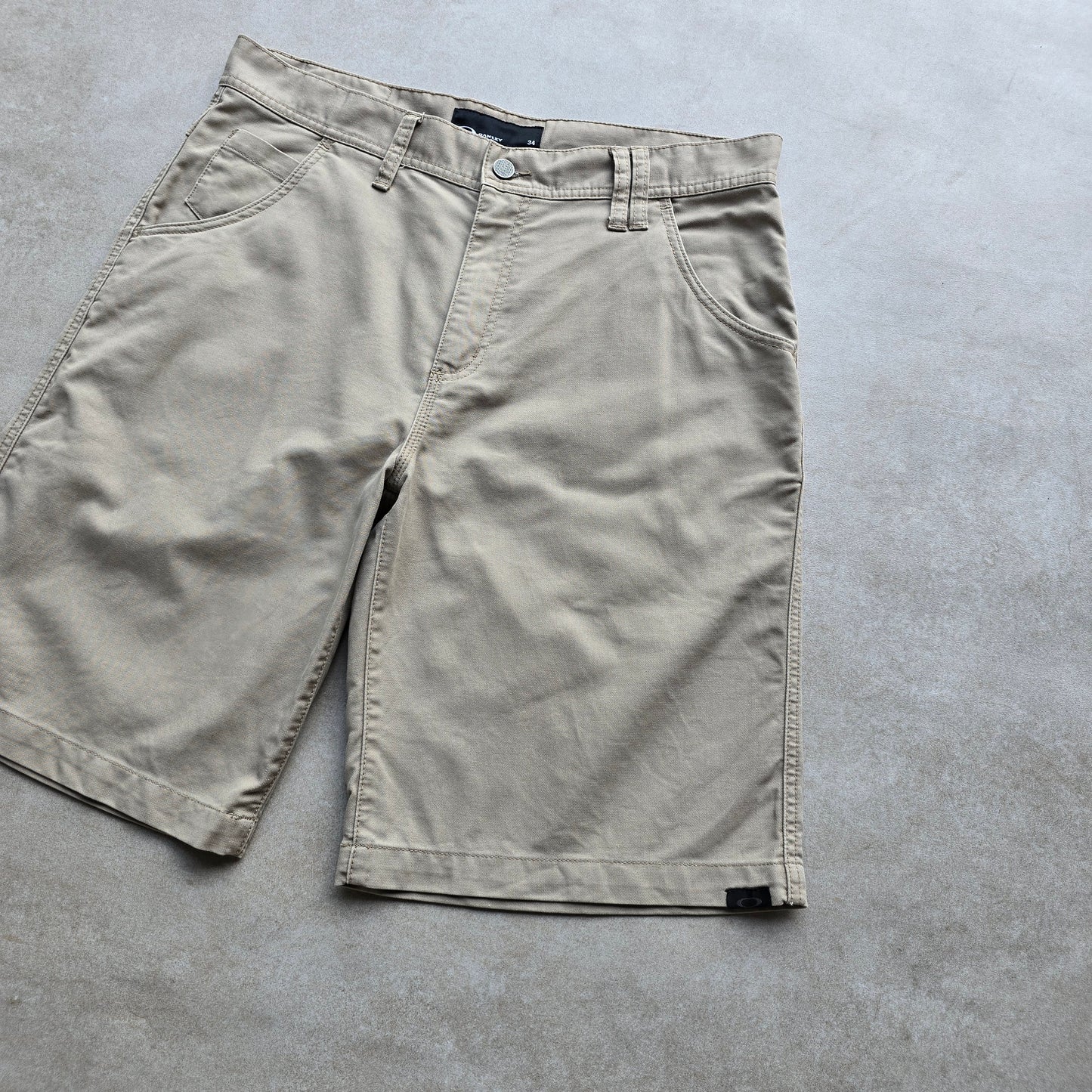 Vintage 2000's Oakley Shorts - 34