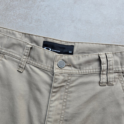 Vintage 2000's Oakley Shorts - 34