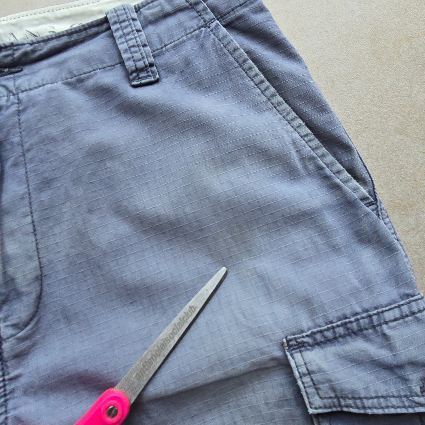 Vintage Y2K Nautica Faded Cargo Shorts - 32