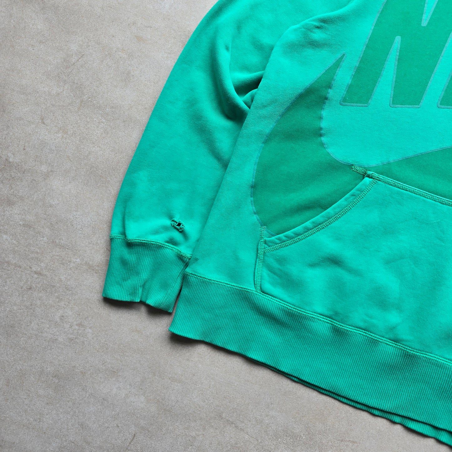 Vintage Nike Hoodie - L