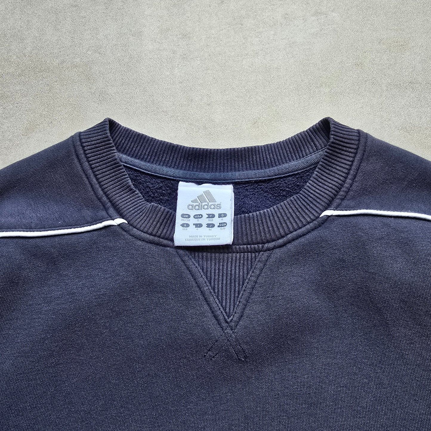 Vintage Adidas Sweatshirt - S/M