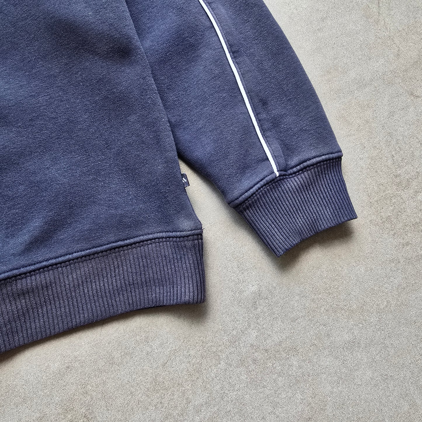 Vintage Adidas Sweatshirt - S/M