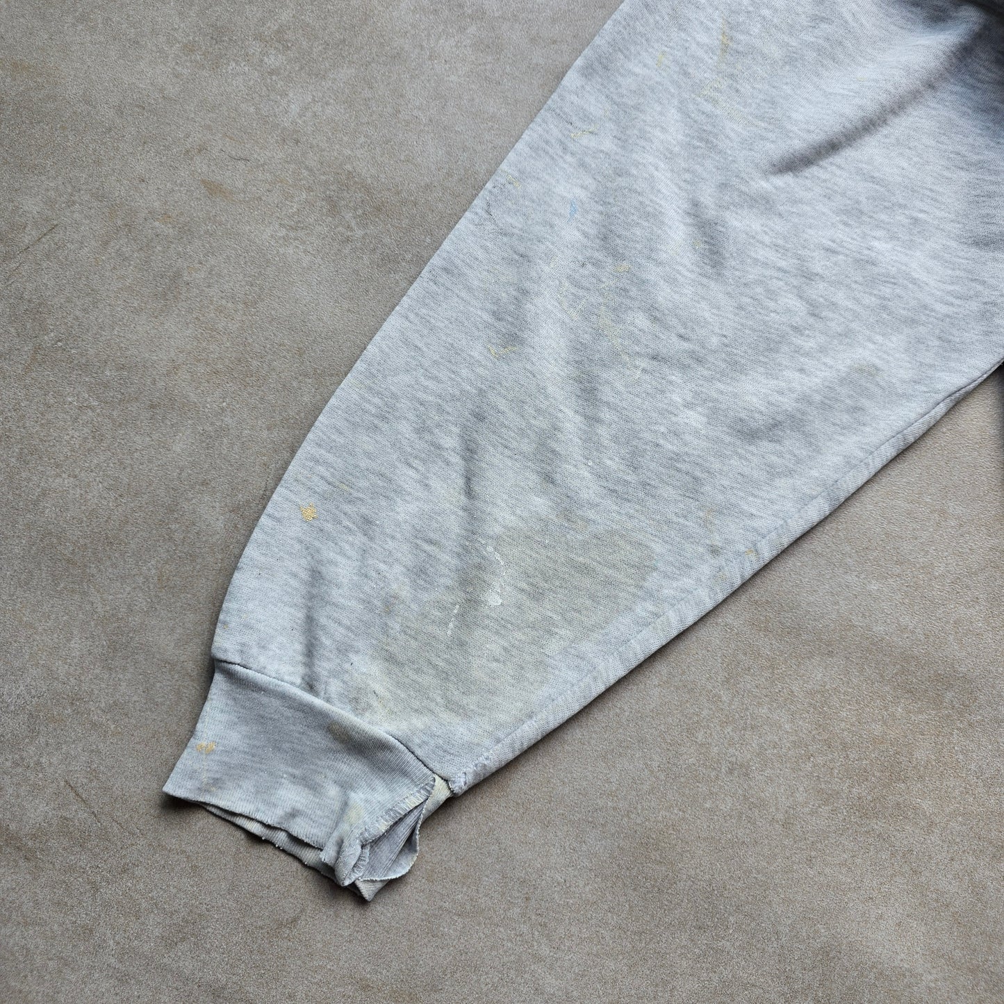 Vintage Reebok Thrashed Sweatshirt - XL