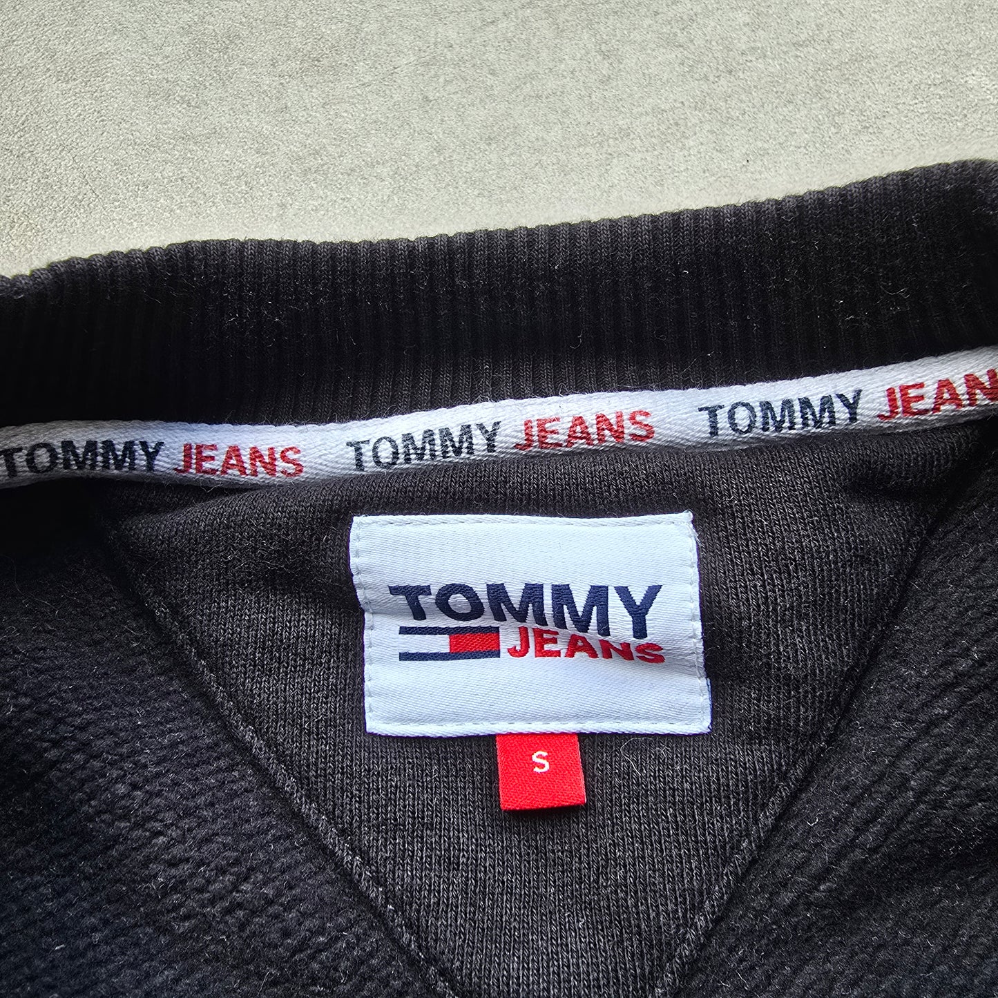 Tommy Hilfiger Camo Flag Sweatshirt - S