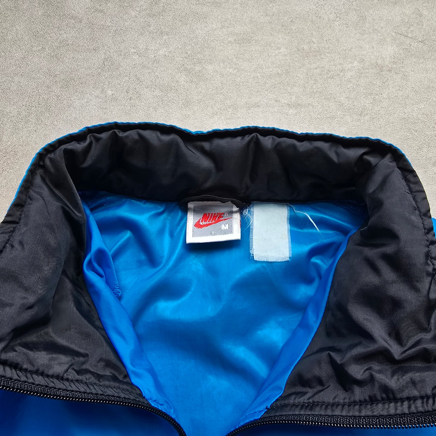 Vintage 90's Nike Windbreaker Jacket - M