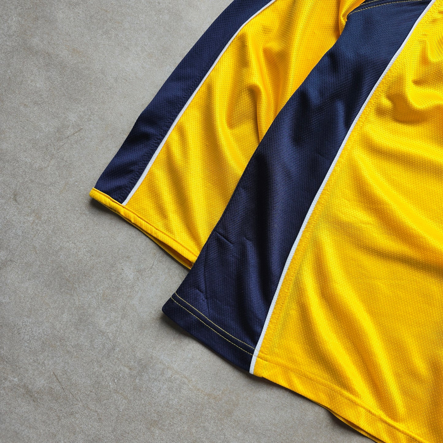 Vintage Saucony Athletic Long Sleeve Tee - XL