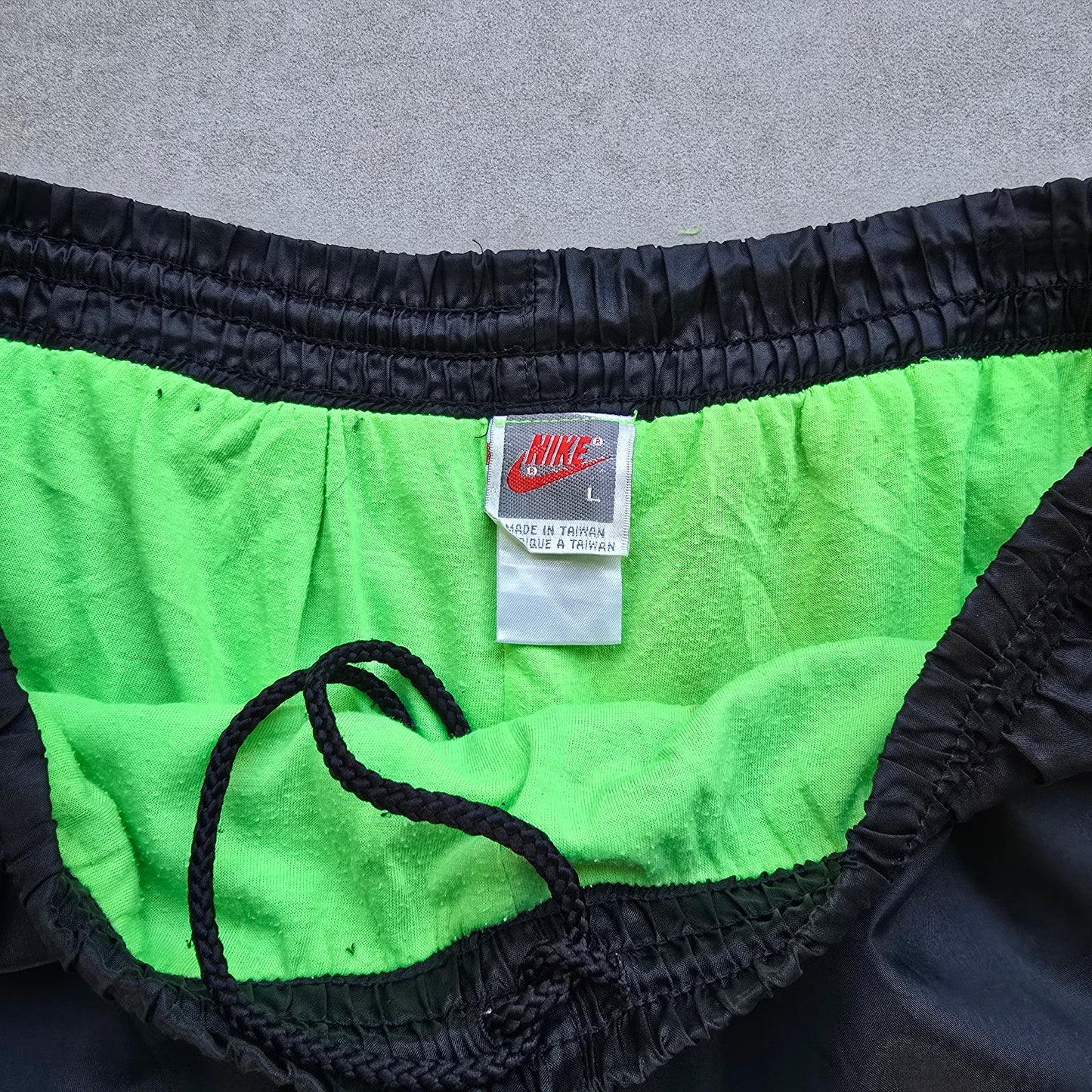 Vintage 90's Nike Ankle Zip Track Pants - L