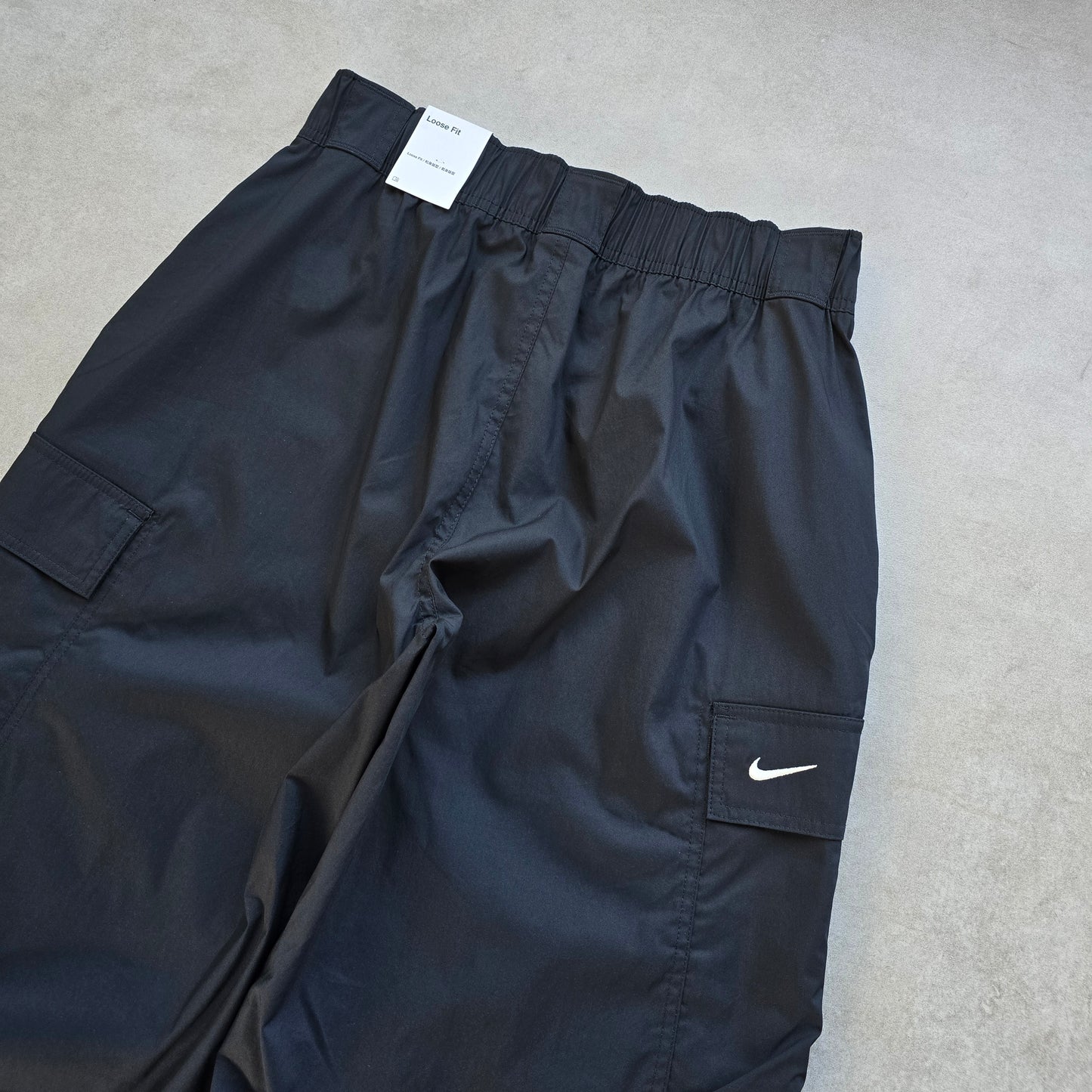 Nike Woven Baggy Cargo Pants - WMNS M