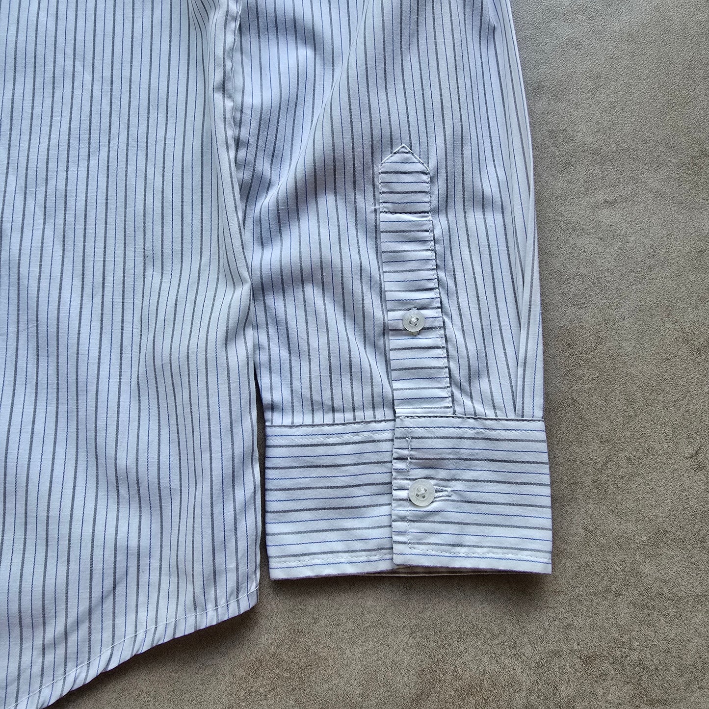 Vintage 2000's Quiksilver Striped Long Sleeve Button Up Shirt - S