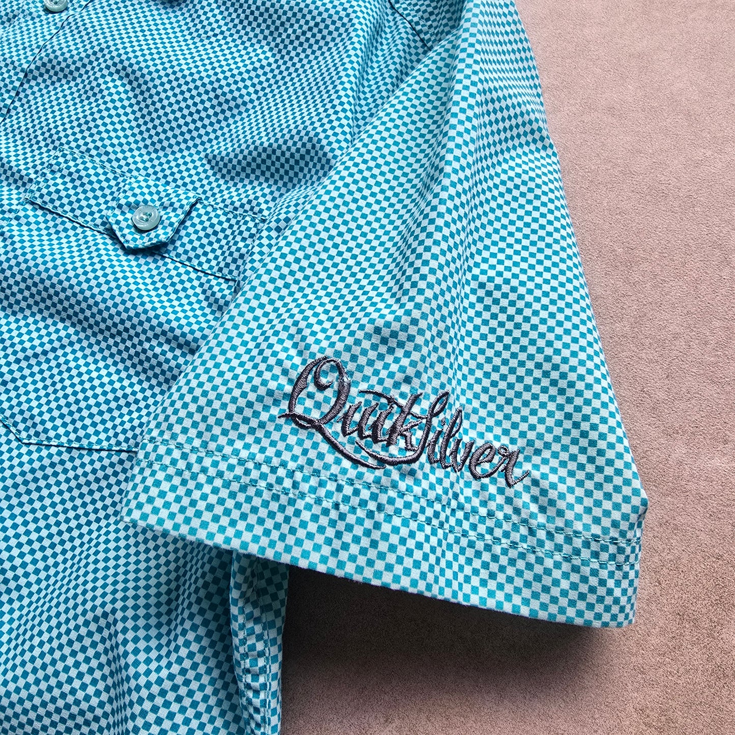 Vintage 2000's Quiksilver Check Short Sleeve Button Up Shirt - M