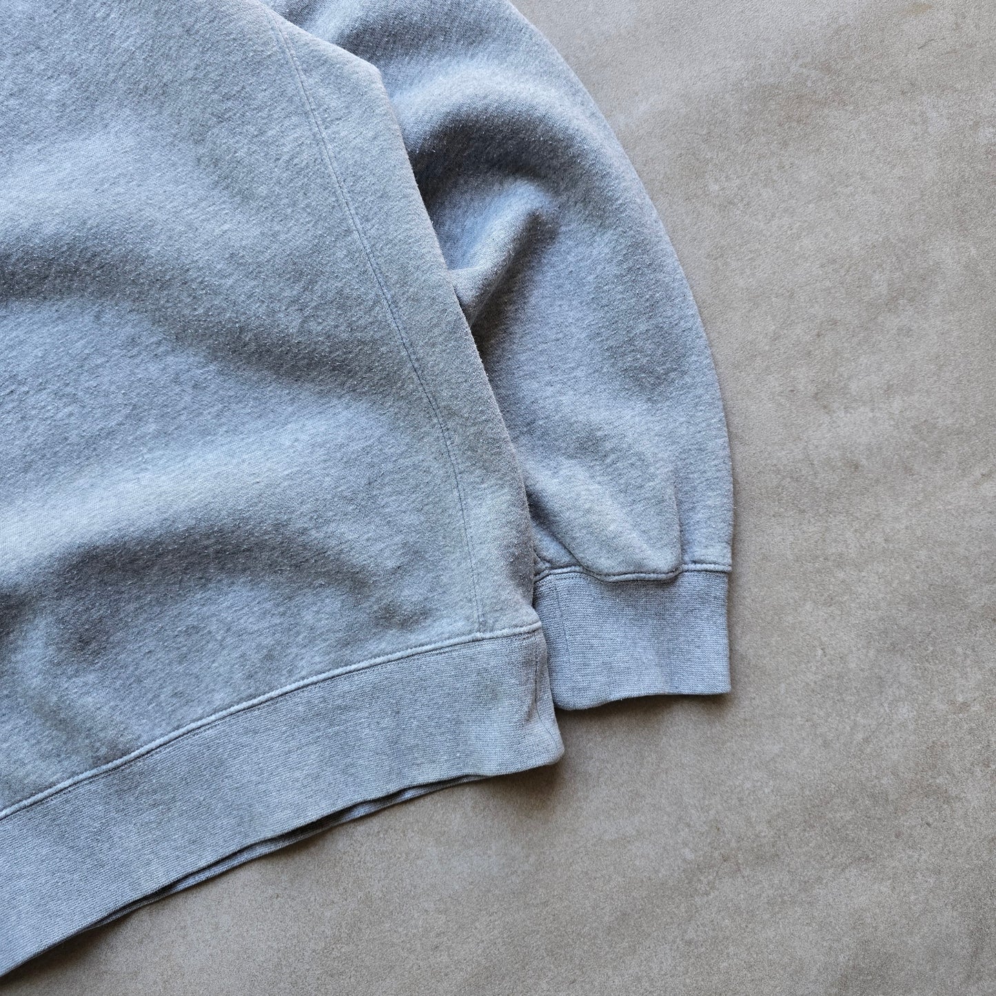 Nike Embroidered Classic Logo Sweatshirt - S