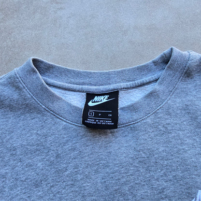 Nike Embroidered Classic Logo Sweatshirt - S