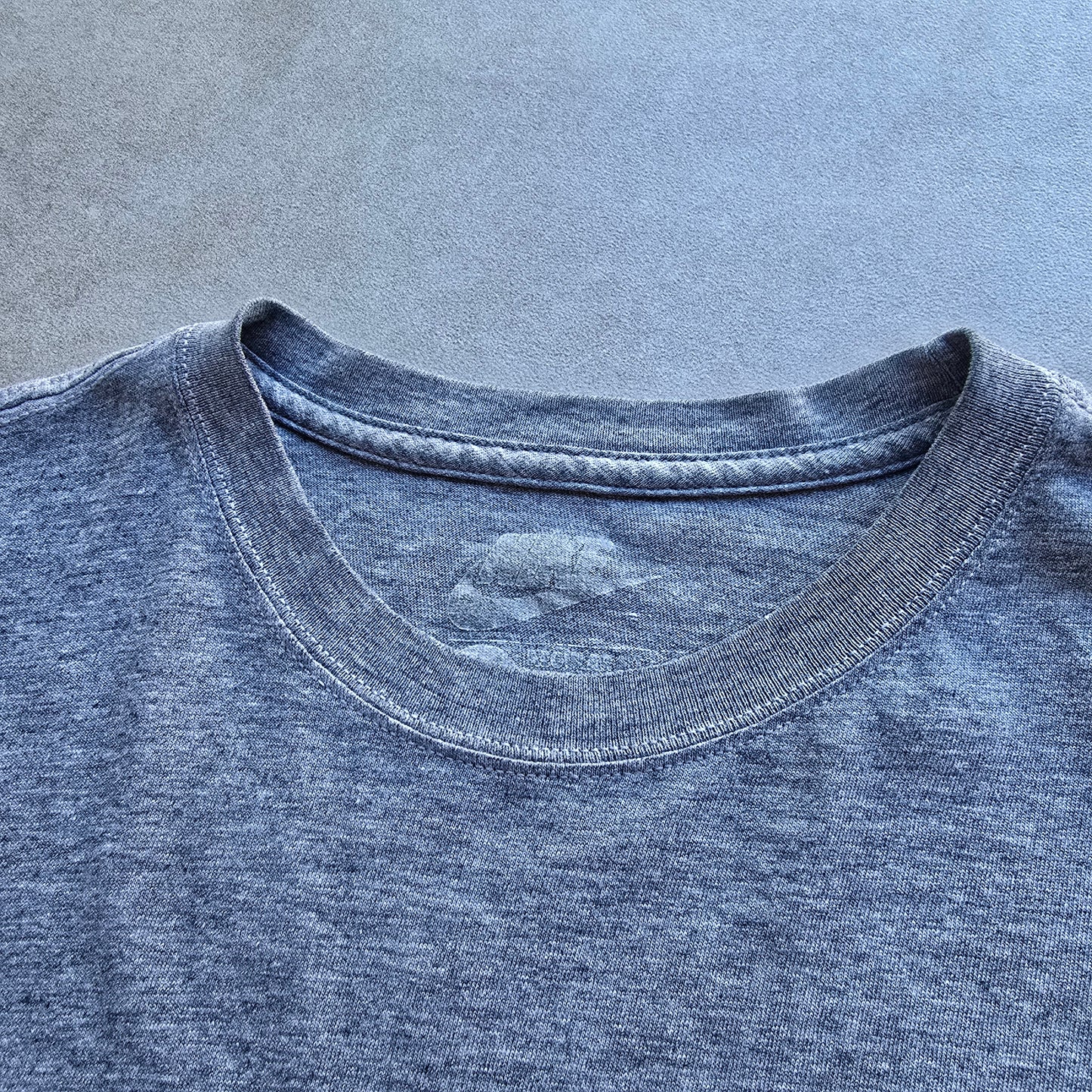 Nike Grey Embroidered Mini Swoosh Tee - M/L