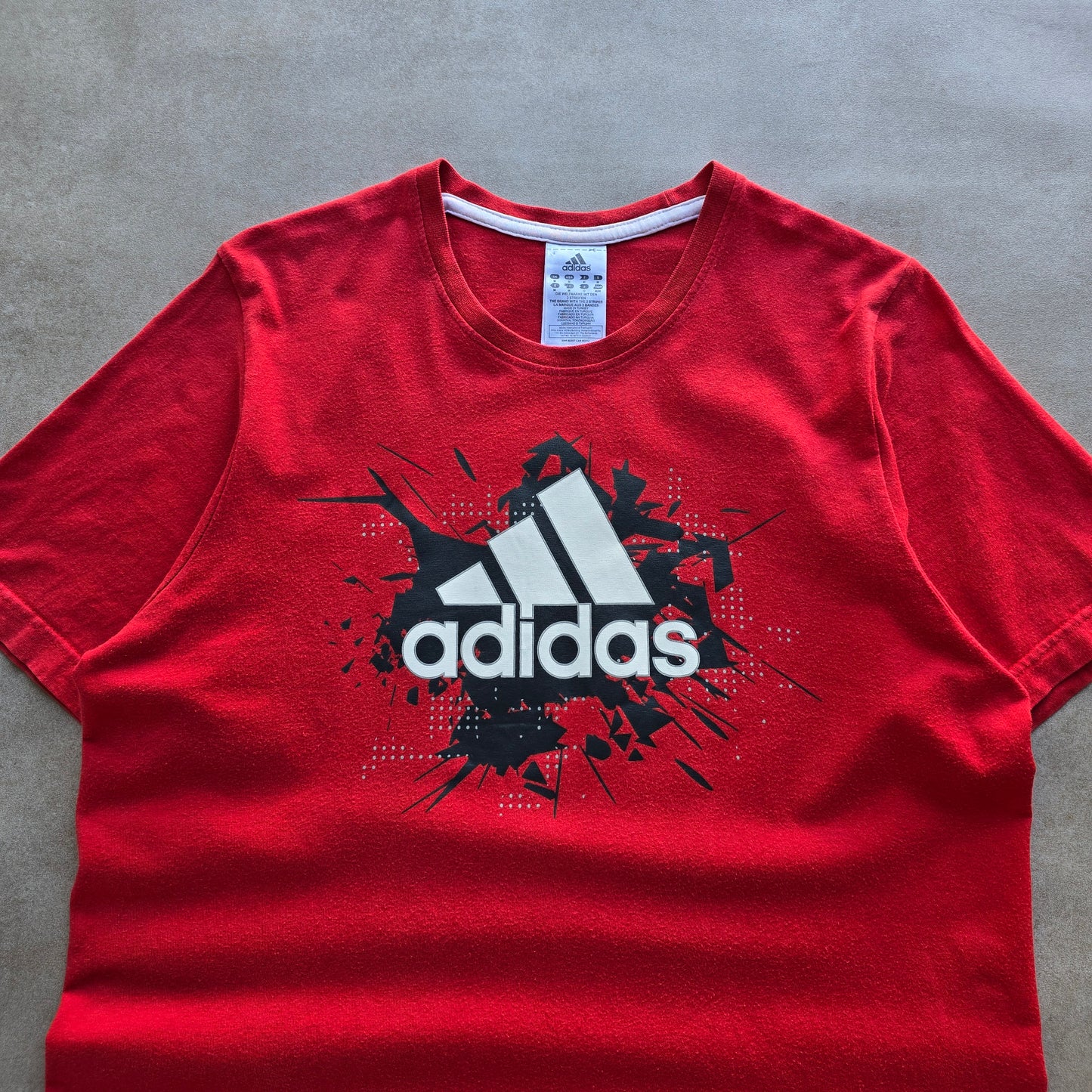Vintage 2000's Adidas Graphic Tee - M