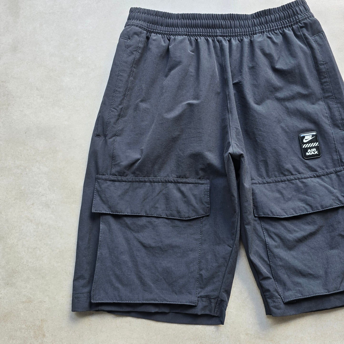 Nike Air Max Woven Cargo Shorts - S