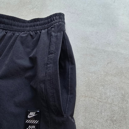 Nike Air Max Woven Cargo Shorts - S