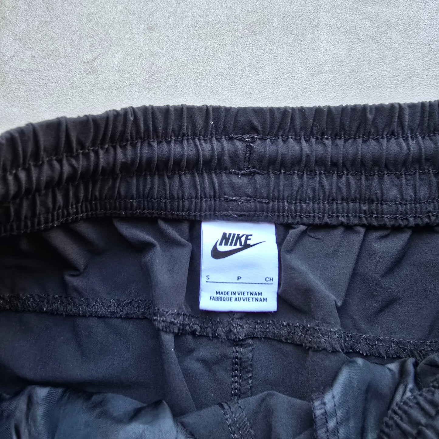 Nike Air Max Black Pants - S